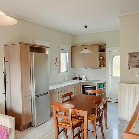 Seafront Apartment Karfas Exterior foto